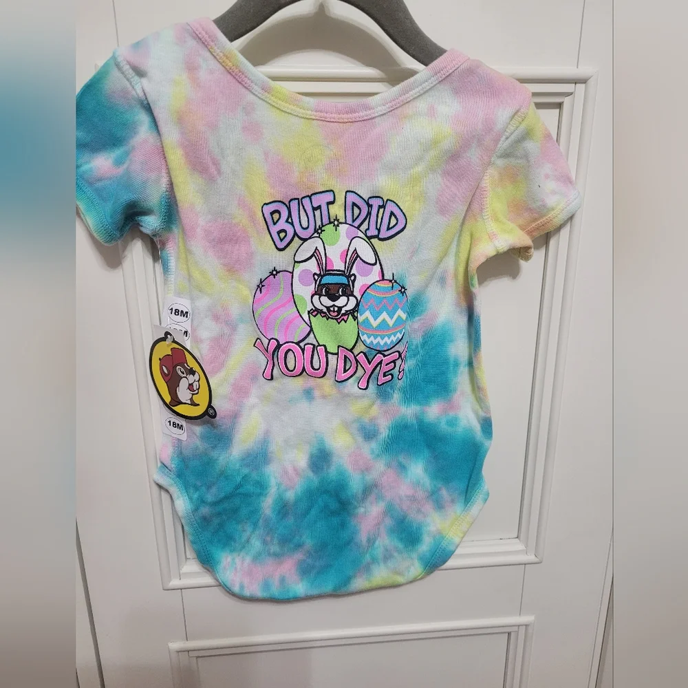 $‎ 💥3/$24 NWT Buc-ee's Tie Dye Easter Onesie